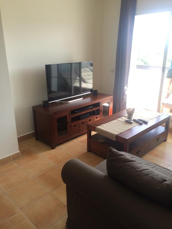 Appartement Las Terrazas De La Alcaidesa Zewnętrze zdjęcie